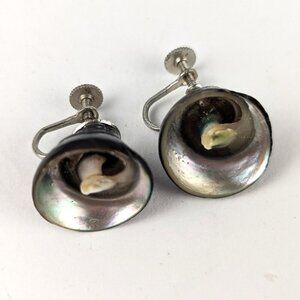 Vintage Black Seashell Screw-Back Earrings